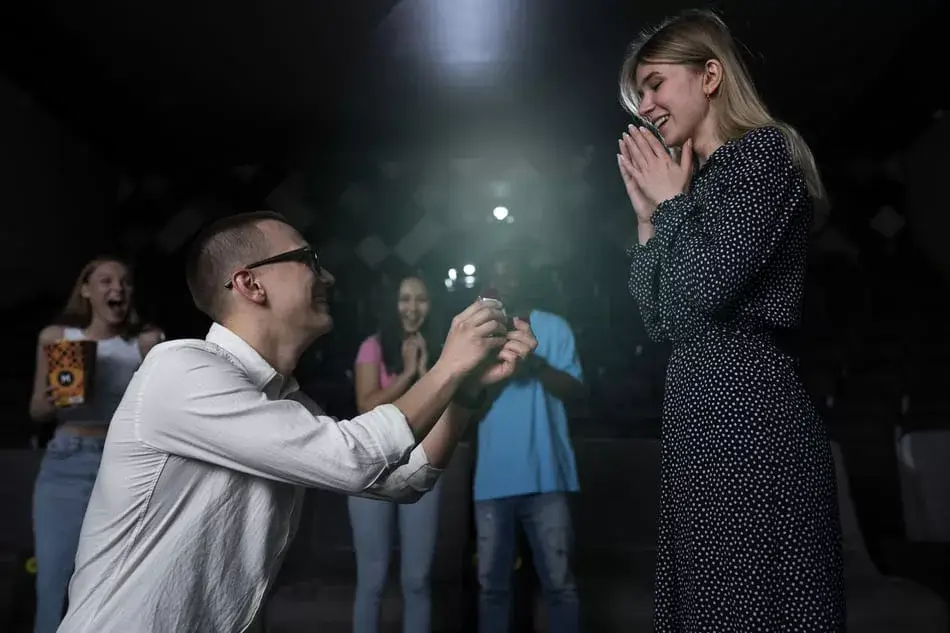 improvisation théâtrale vs théâtre classique